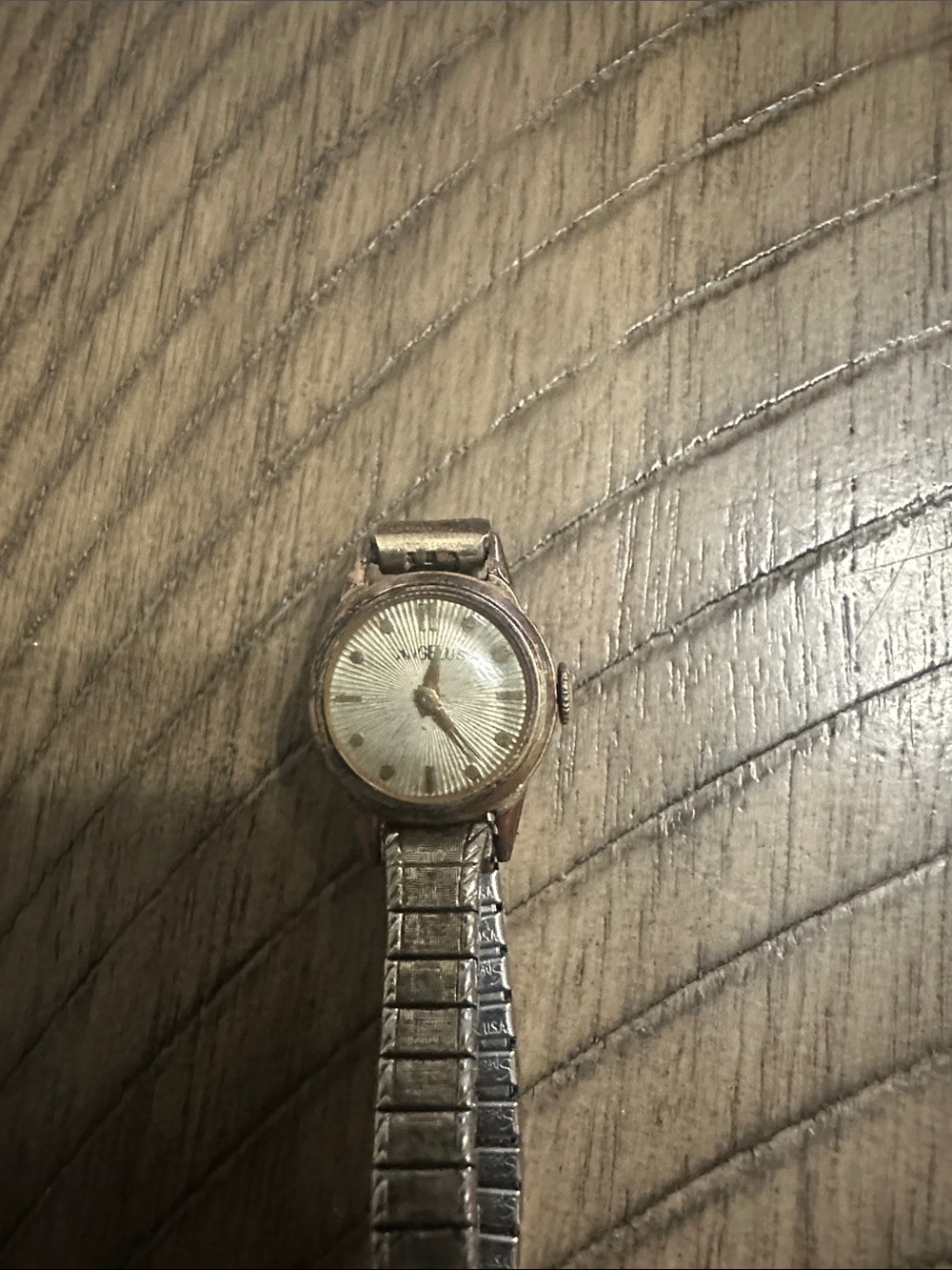 Classic Angelus Gold-Tone Women's Dress Watch with Expansion Band